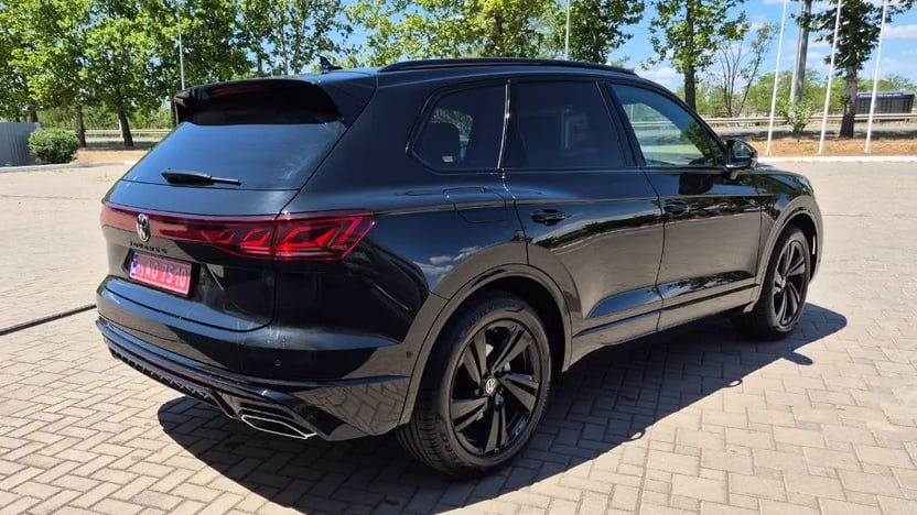 Зображення Touareg R-Line Platinum 3.0 V6 TDI