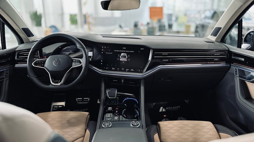 Зображення Touareg R-Line Platinum 3.0 V6 TDI