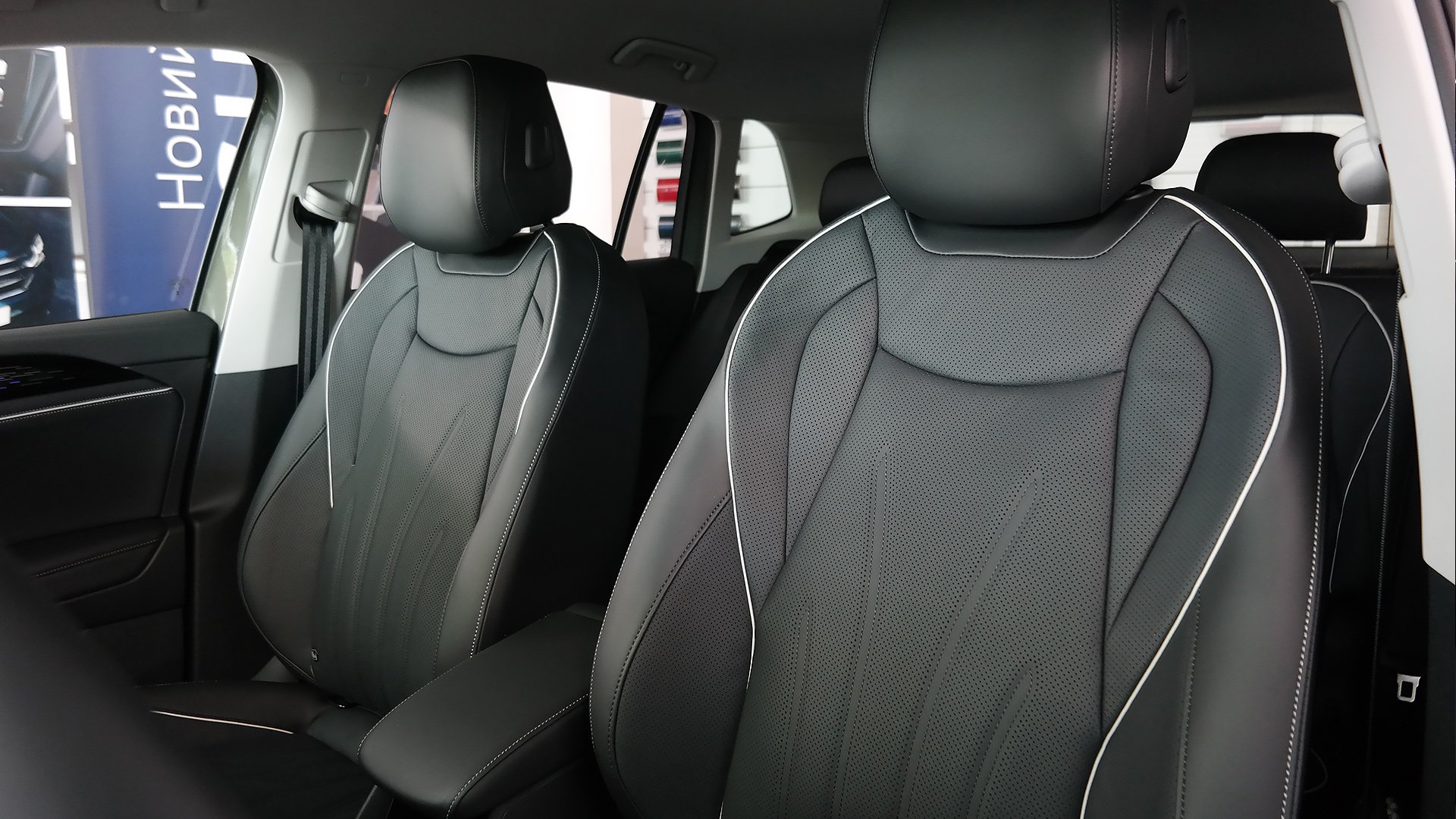 Новий Tiguan Elegance 2.0 TDI 4Motion