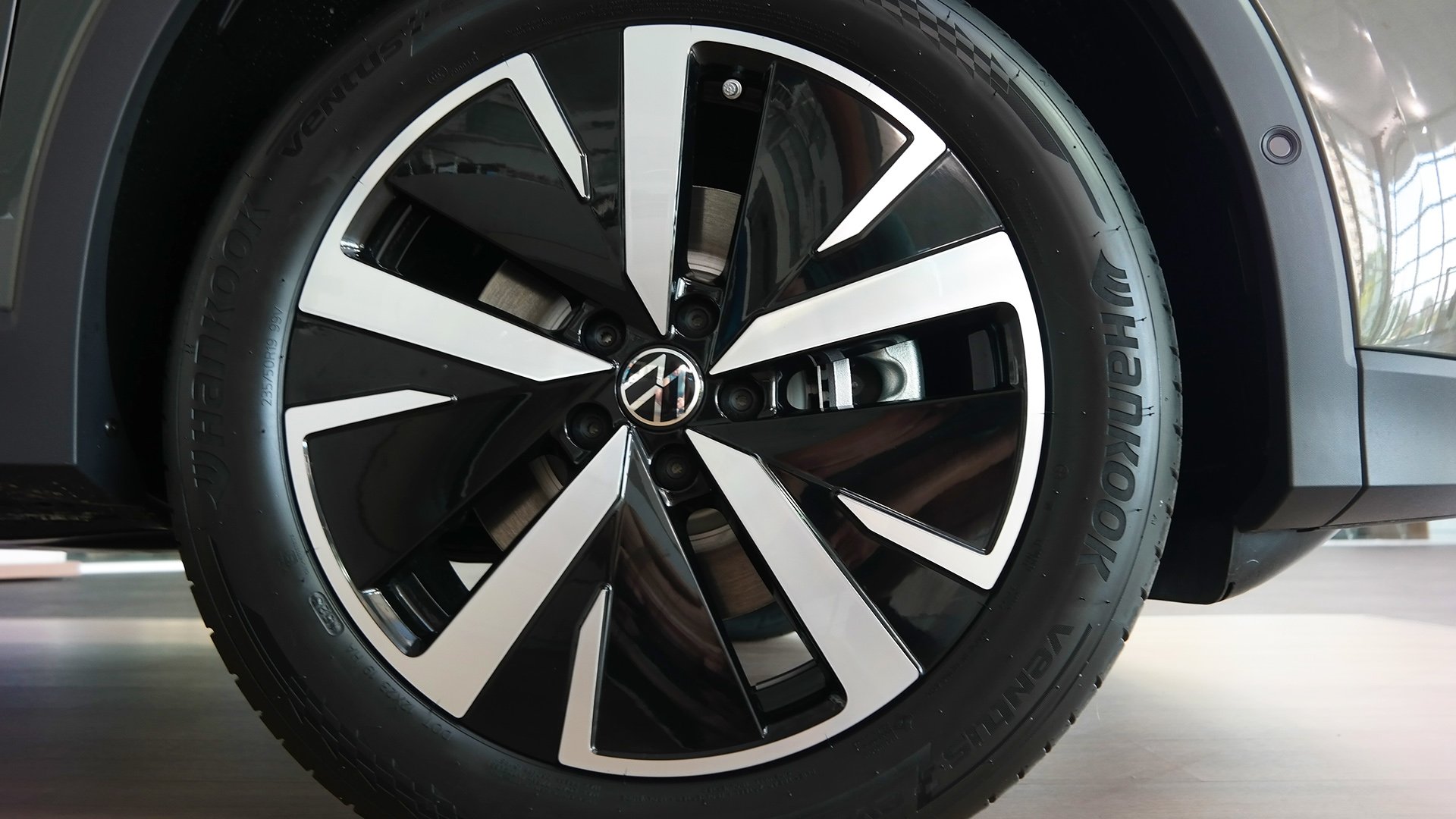 Новий Tiguan Elegance 2.0 TDI 4Motion