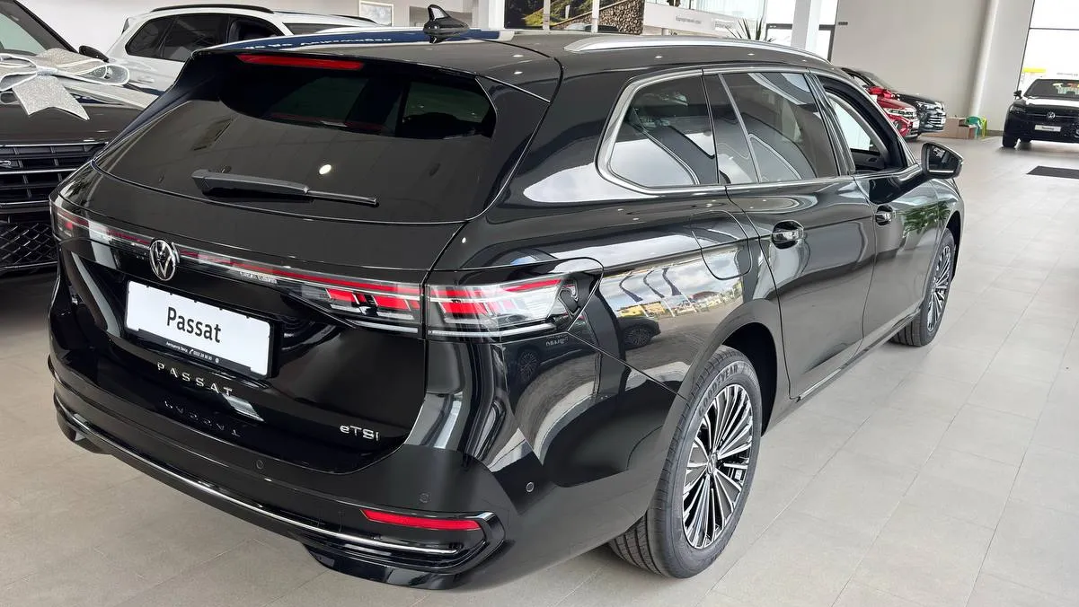 Зображення Новий Passat Elegance 1.5 eTSI
