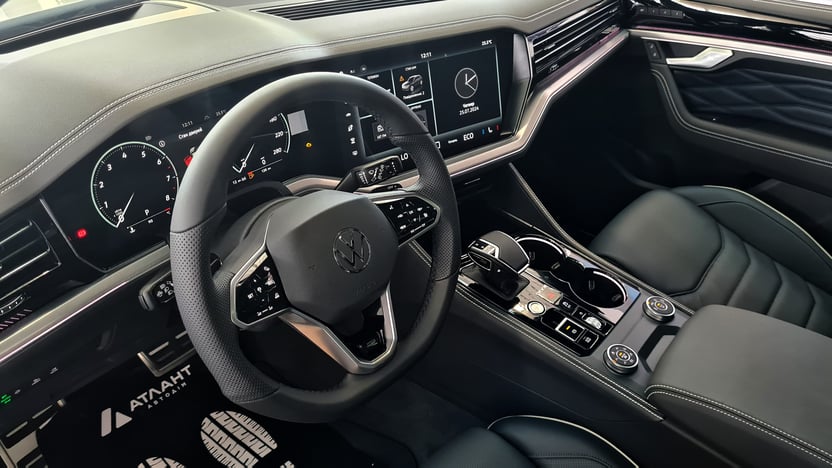 Зображення Touareg R-Line Platinum+ 3.0 TFSI