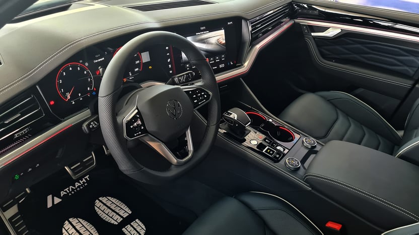 Зображення Touareg R-Line Platinum+ 3.0 TFSI