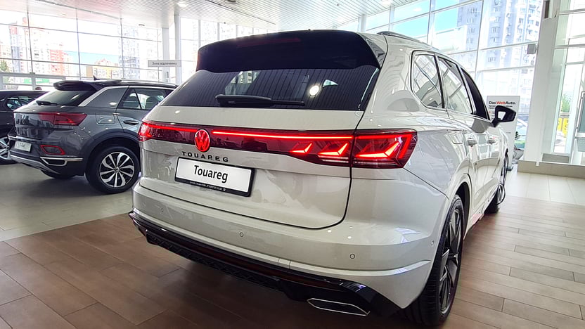 Зображення Touareg R-Line Platinum+ 3.0 TFSI