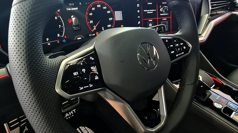 Зображення Touareg R-Line Platinum+ 3.0 TFSI