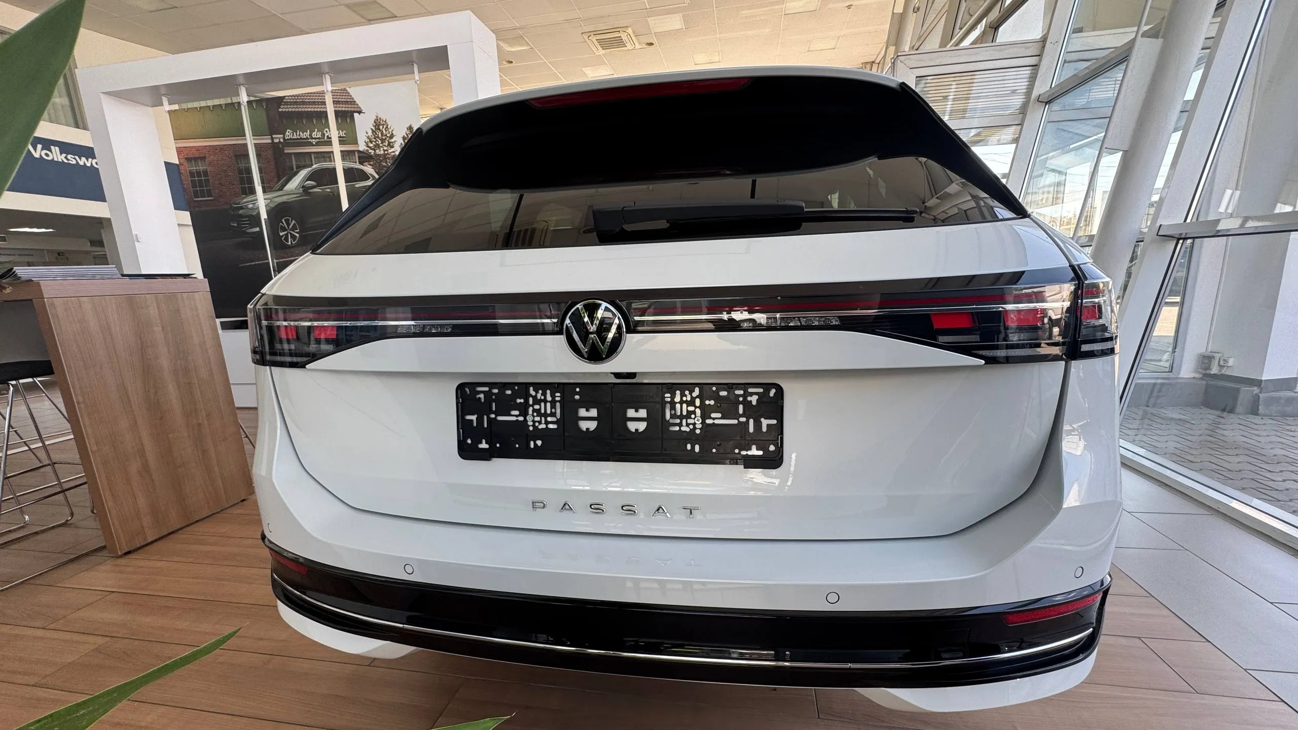 Зображення Новий Passat Elegance 2.0 TDI