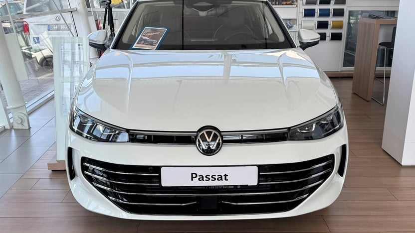 Зображення Новий Passat Elegance 2.0 TDI