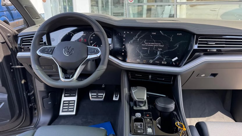 Зображення Touareg R-Line Platinum 3.0 V6 TDI