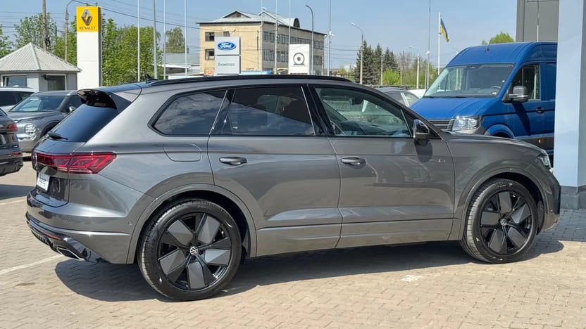 Зображення Touareg R-Line Platinum 3.0 V6 TDI