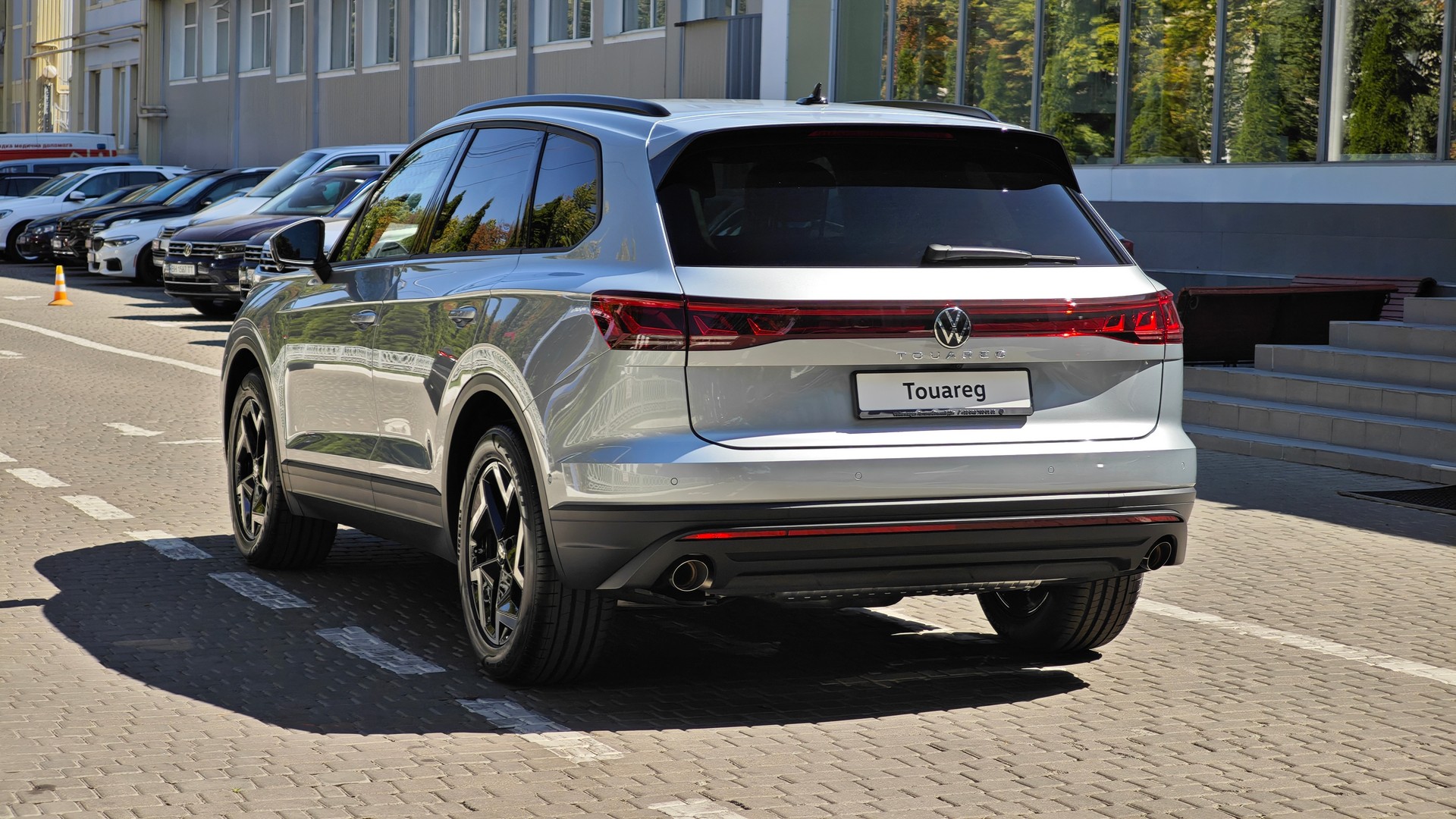 Зображення Touareg Silver 3.0 V6 TFSI