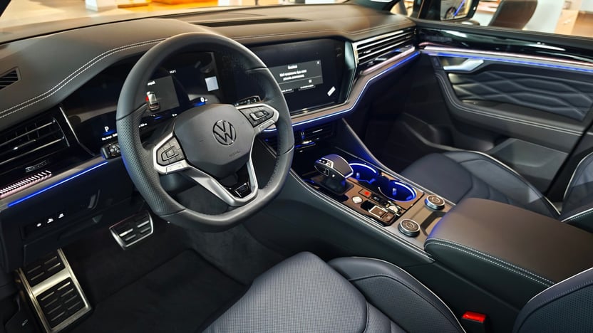 Зображення Touareg R-Line Platinum 3.0 V6 TDI