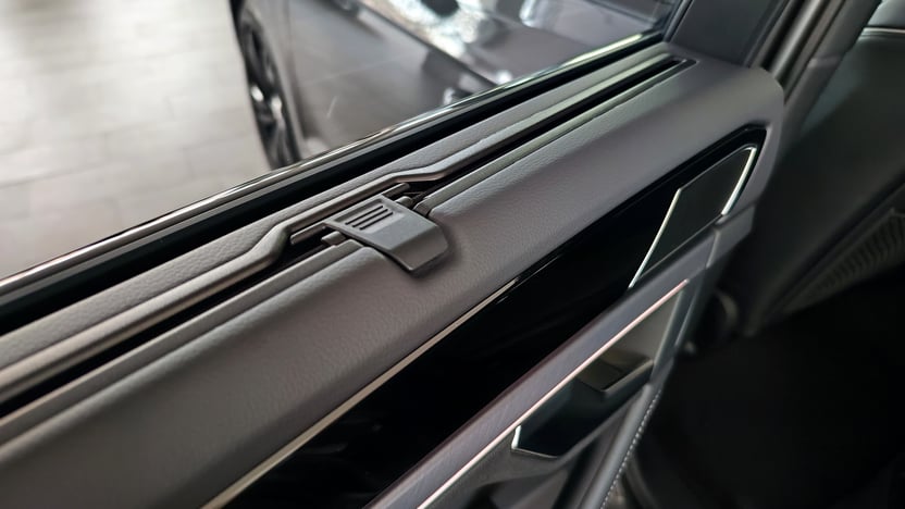 Зображення Touareg R-Line Platinum 3.0 V6 TDI