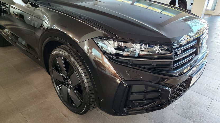 Зображення Touareg R-Line Platinum 3.0 V6 TDI