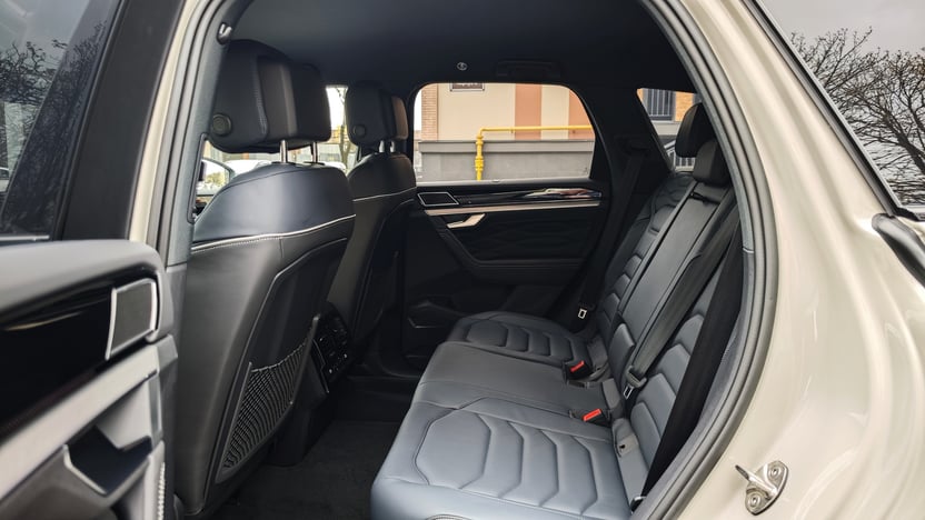 Зображення Touareg R-Line Platinum 3.0 V6 TDI