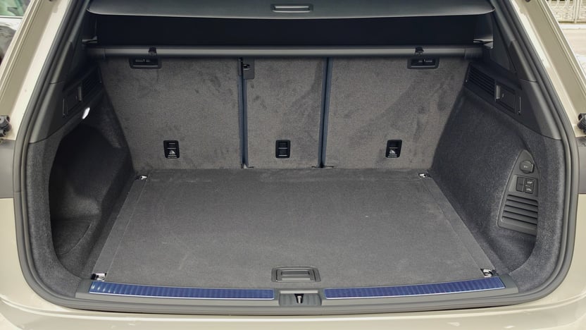 Зображення Touareg R-Line Platinum 3.0 V6 TDI