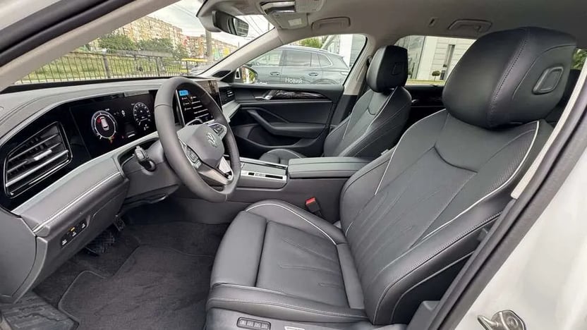 Зображення Новий Passat Elegance 2.0 TDI