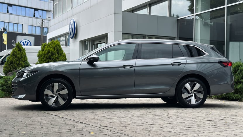 Зображення Новий Passat Business 1.5 eTSI