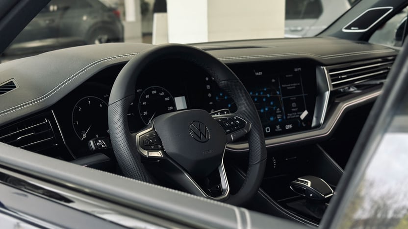 Зображення Touareg R-Line Platinum 3.0 V6 TDI