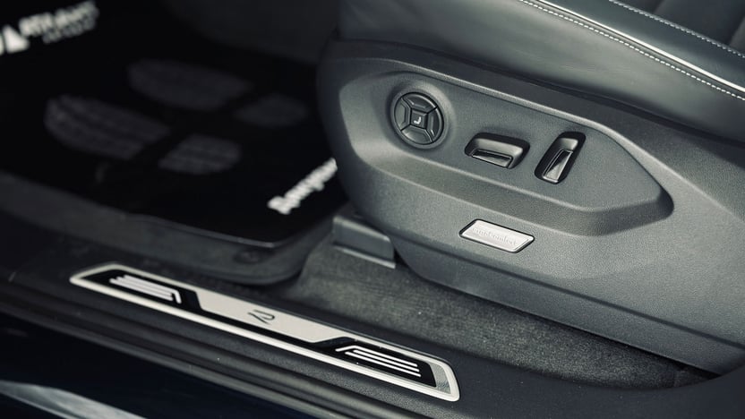 Зображення Touareg R-Line Platinum 3.0 V6 TDI