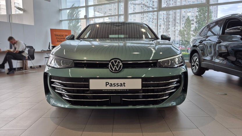 Зображення Новий Passat Elegance 2.0 TSI