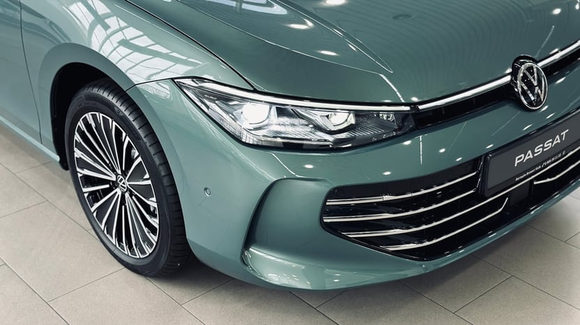 Зображення Новий Passat Elegance 2.0 TSI