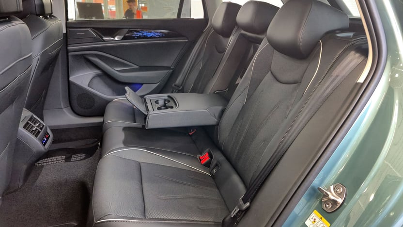 Зображення Новий Passat Elegance 2.0 TSI