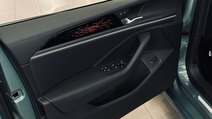 Зображення Новий Passat Elegance 2.0 TSI