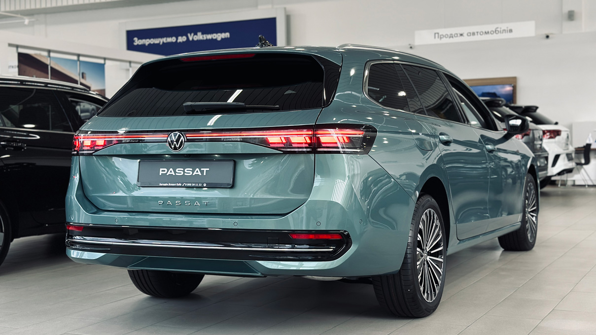 Зображення Новий Passat Elegance 2.0 TSI