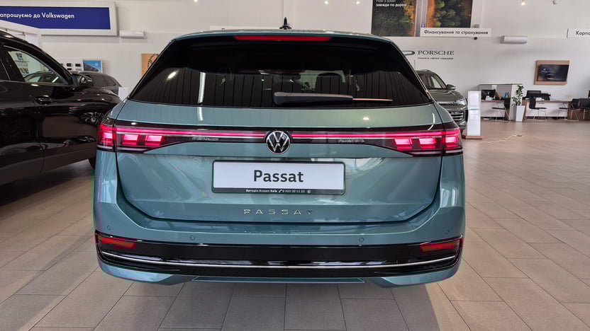 Зображення Новий Passat Elegance 2.0 TSI