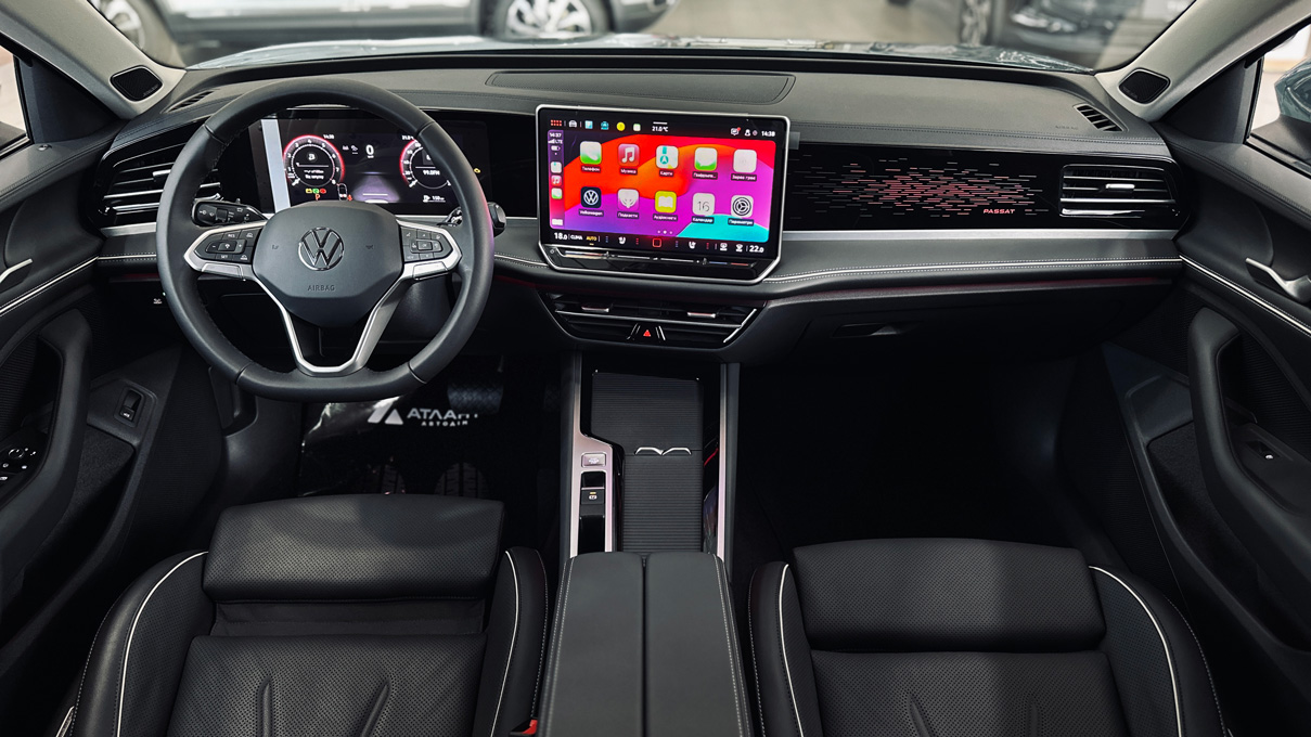 Зображення Новий Passat Elegance 2.0 TSI