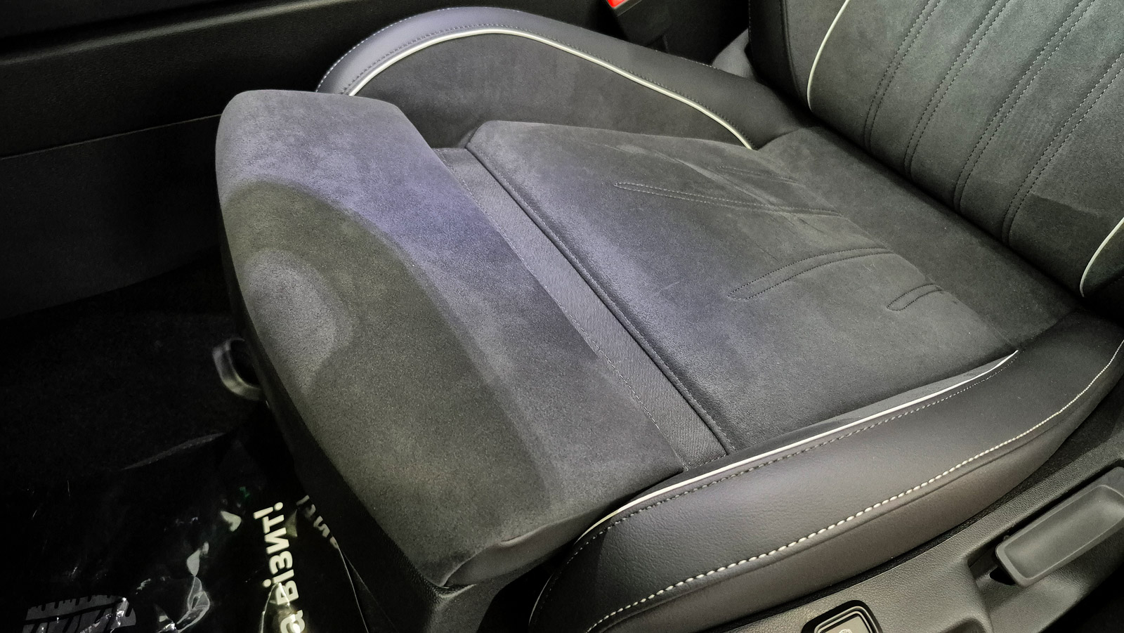 Зображення Новий Passat Business 1.5 eTSI