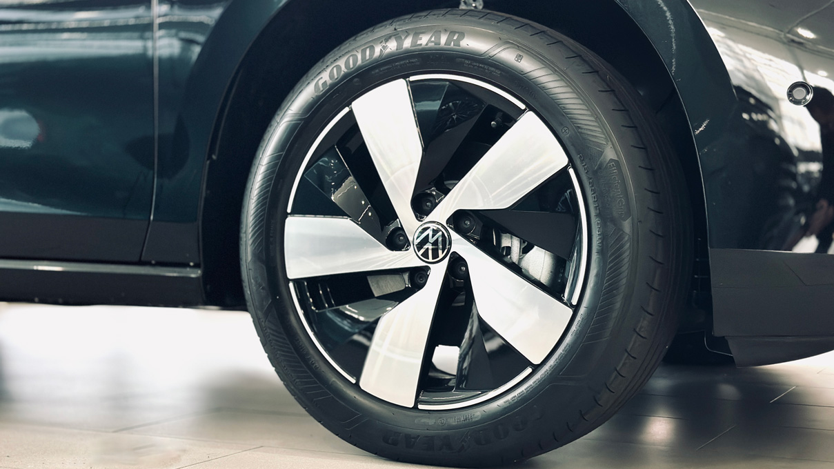 Зображення Новий Passat Business 1.5 eTSI