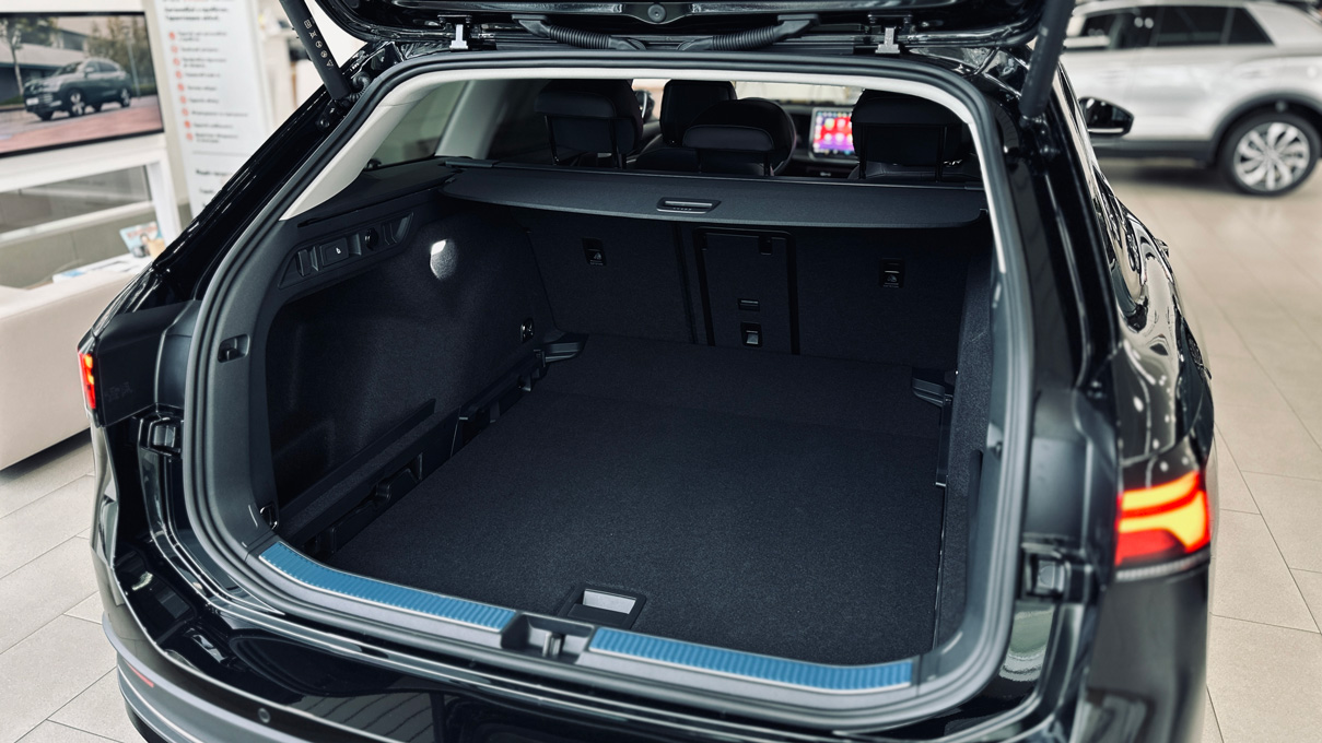 Зображення Новий Passat Business 1.5 eTSI