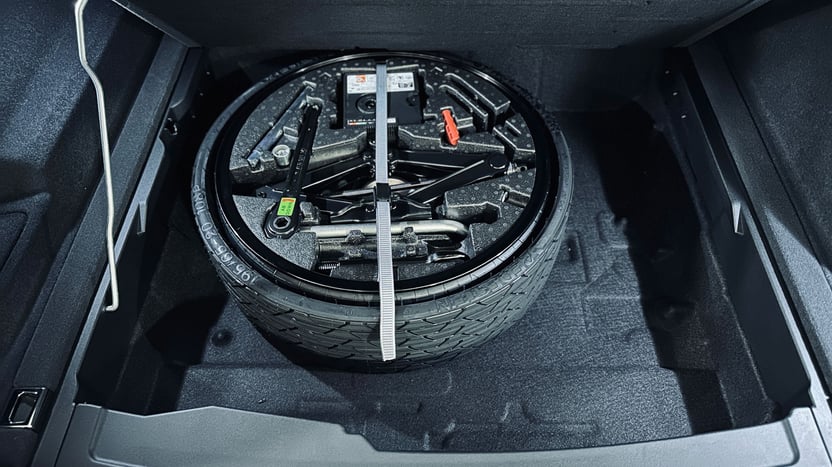 Зображення Touareg Silver 3.0 V6 TFSI