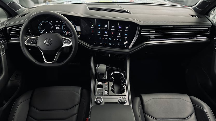 Зображення Touareg Silver 3.0 V6 TFSI