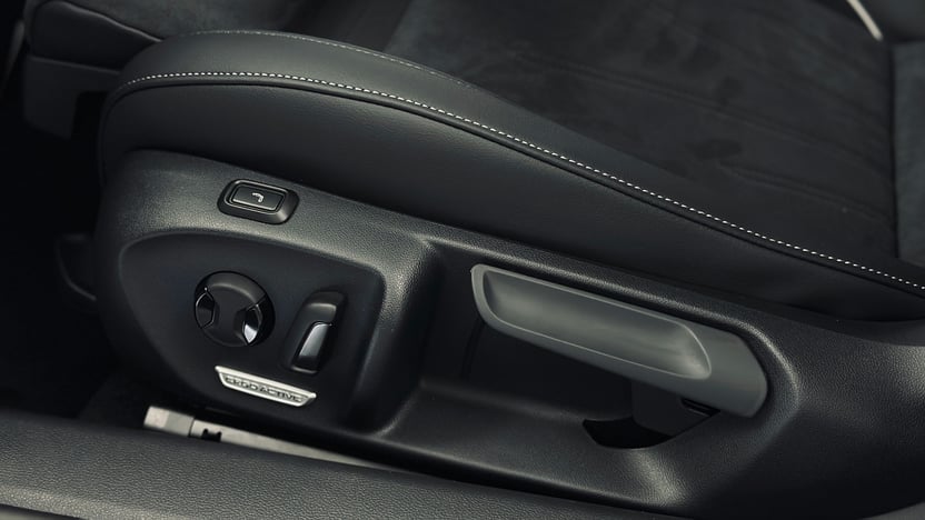 Зображення Новий Passat Business 2.0 TDI