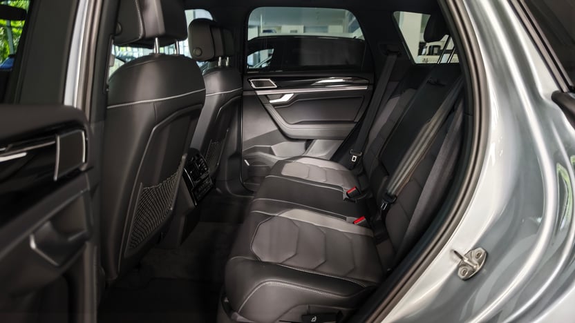 Зображення Touareg R-Line Platinum 3.0 V6 TDI