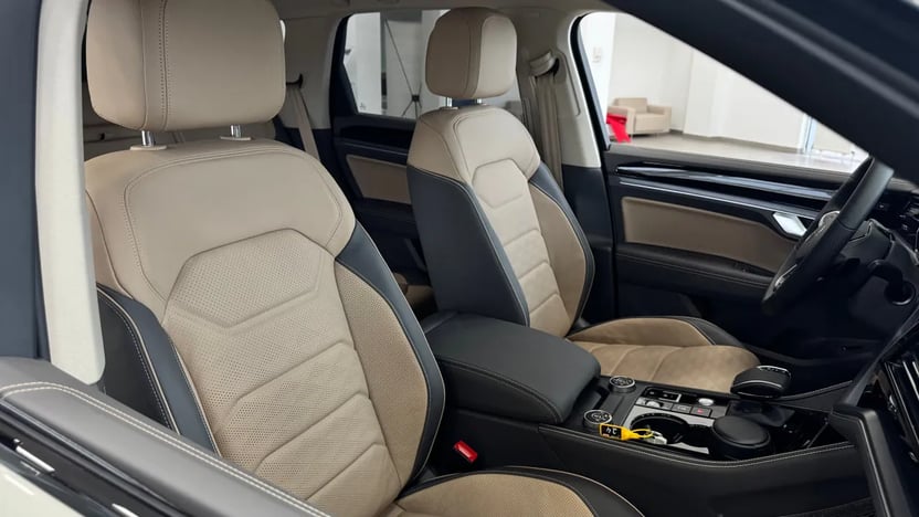 Зображення Touareg R-Line Platinum 3.0 V6 TDI