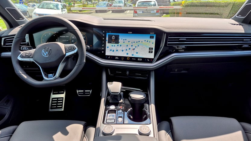 Зображення Touareg R-Line Platinum 3.0 V6 TDI