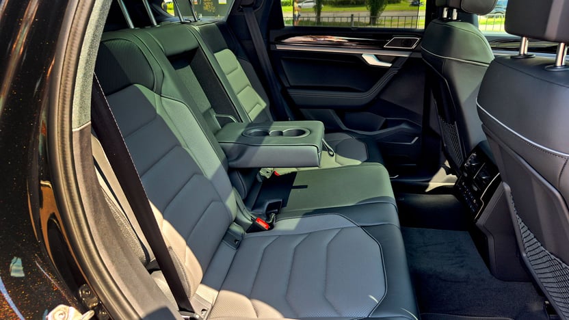 Зображення Touareg R-Line Platinum 3.0 V6 TDI