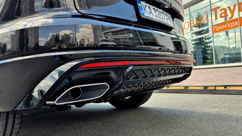 Зображення Touareg R-Line Platinum 3.0 V6 TDI