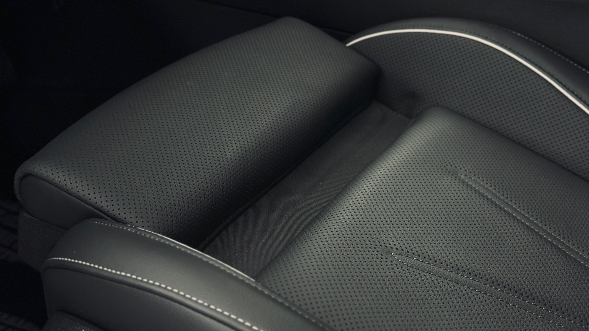 Зображення Новий Passat Elegance 1.5 eTSI