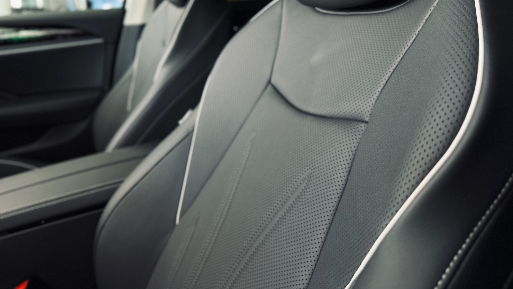 Зображення Новий Passat Elegance 1.5 eTSI