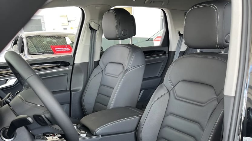 Зображення Touareg Silver 3.0 V6 TDI