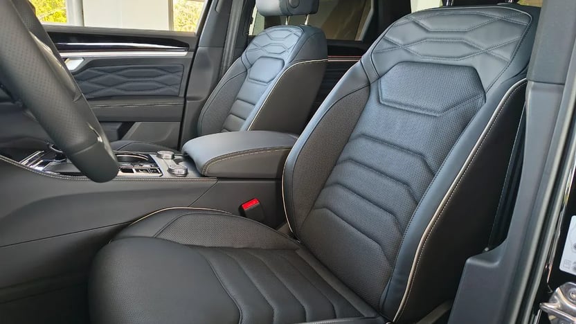 Зображення Touareg R-Line Platinum 3.0 V6 TDI