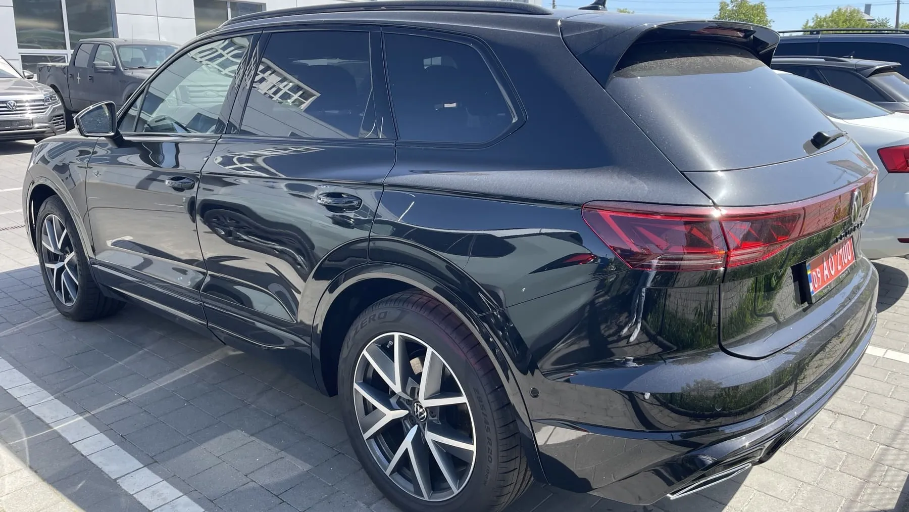 Зображення Touareg R-Line Platinum 3.0 V6 TDI