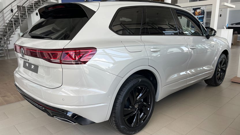 Зображення Touareg R-Line Platinum 3.0 V6 TDI