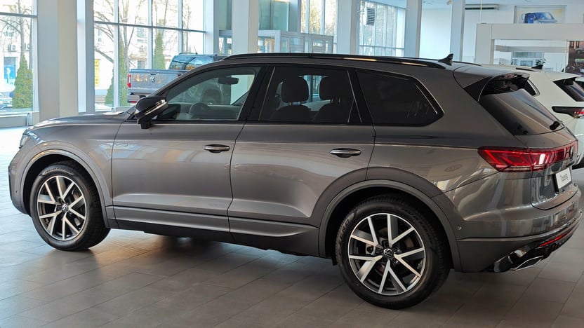 Зображення Touareg R-Line Platinum 3.0 V6 TDI