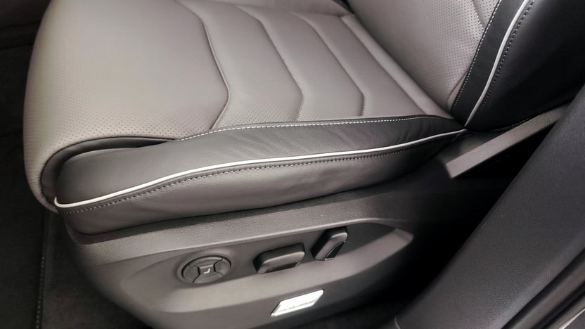 Зображення Touareg R-Line Platinum 3.0 V6 TDI