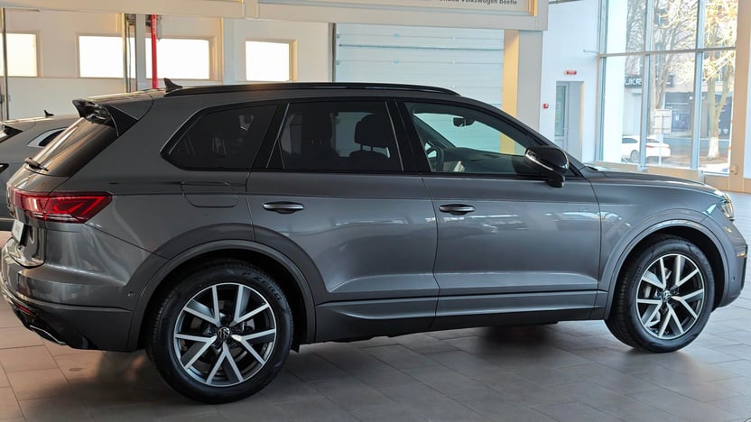 Зображення Touareg R-Line Platinum 3.0 V6 TDI